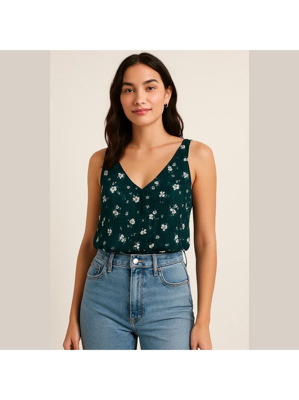 Penningtons Floral V Neck Tank Top Size 1X